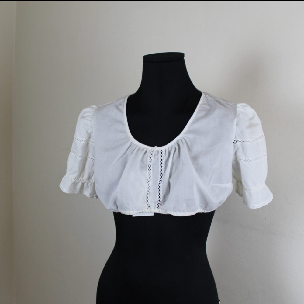 Dirndlbluse – Bild 3