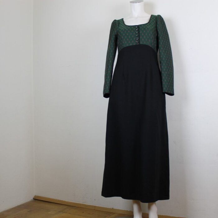 Festliches Trachtenkleid von Sportalm, langarm