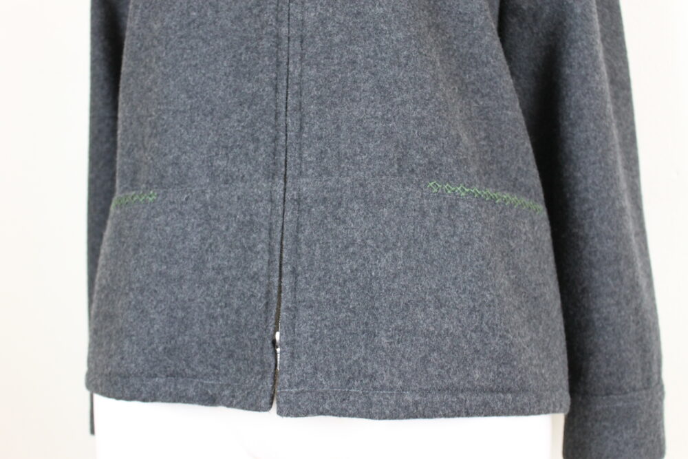 Sportliche Trachten-Kaputzenjacke von Gössl – Bild 3