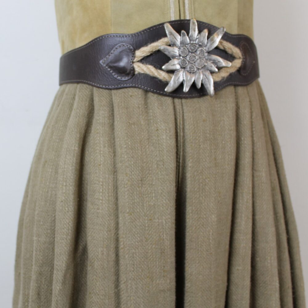 Trachtenkleid von Krüger Dirndl mit Gürtel – Bild 2