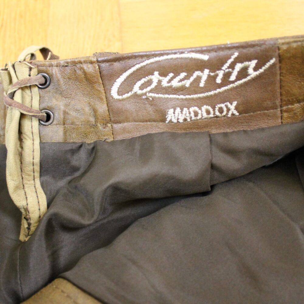 Damen-Trachten-Lederhose von Country Maddox – Bild 3
