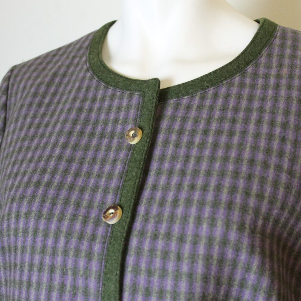 Jacke von Resi Hammerer mit Hirschhornknöpfen – Bild 3