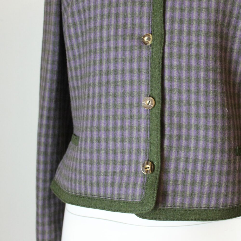Jacke von Resi Hammerer mit Hirschhornknöpfen – Bild 7