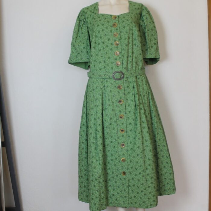 Trachtenkleid mit Gürtel von Beurle
