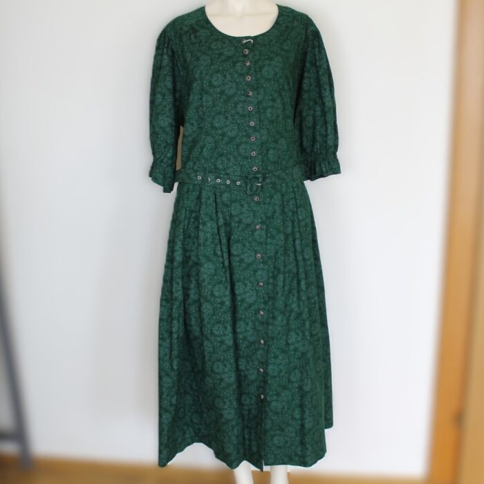 Trachtenkleid mit Gürtel