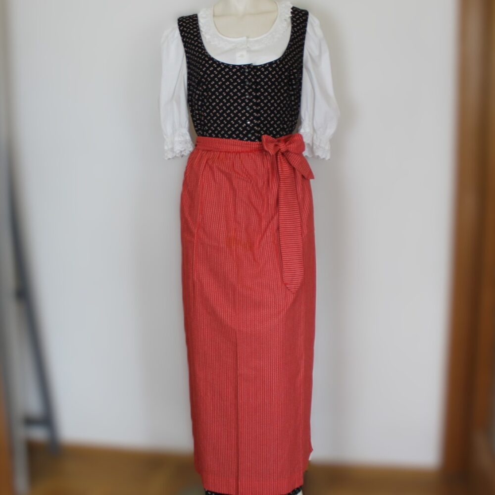 Dirndl mit Tasche – Bild 5