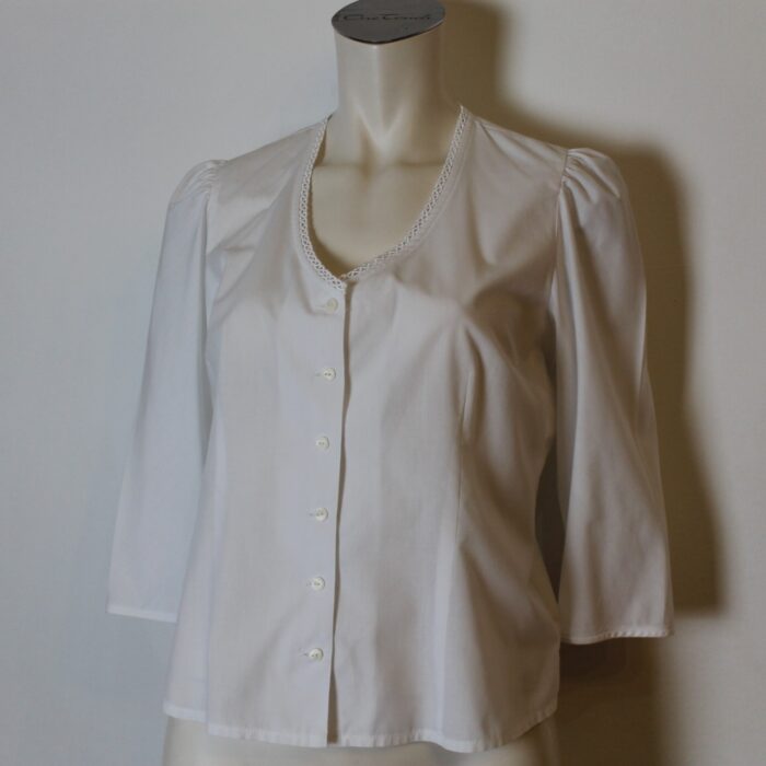 Bluse von h. Moser