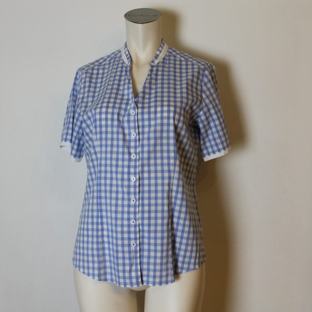 Trachtenbluse von h. Moser
