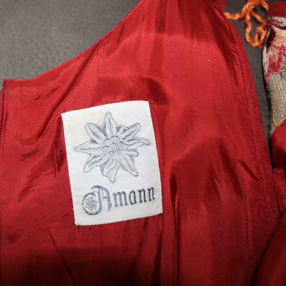 Kleid mit Jacke von Amann – Bild 7