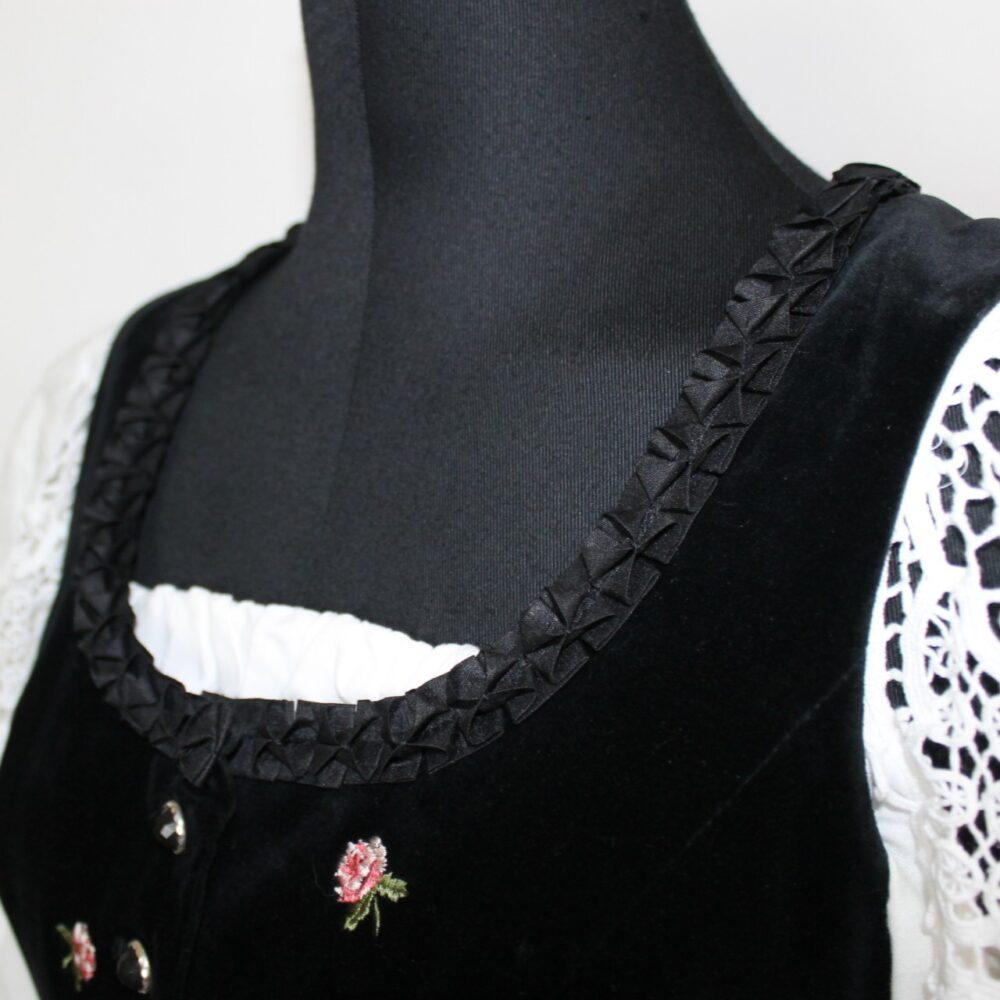 Rosen-Dirndl von Sportalm – Bild 8