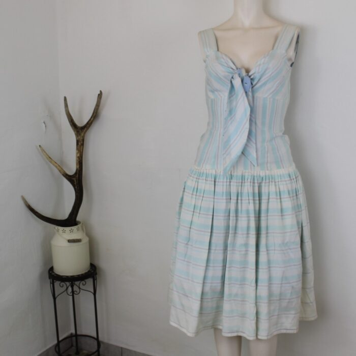 Sommerliches Seidenkleid von Lena Hoschek