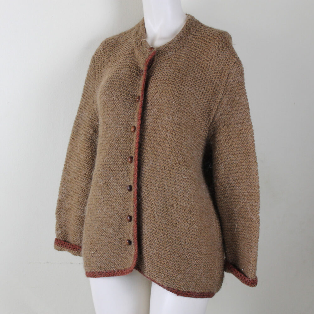 Trachten-Strickjacke – Bild 3