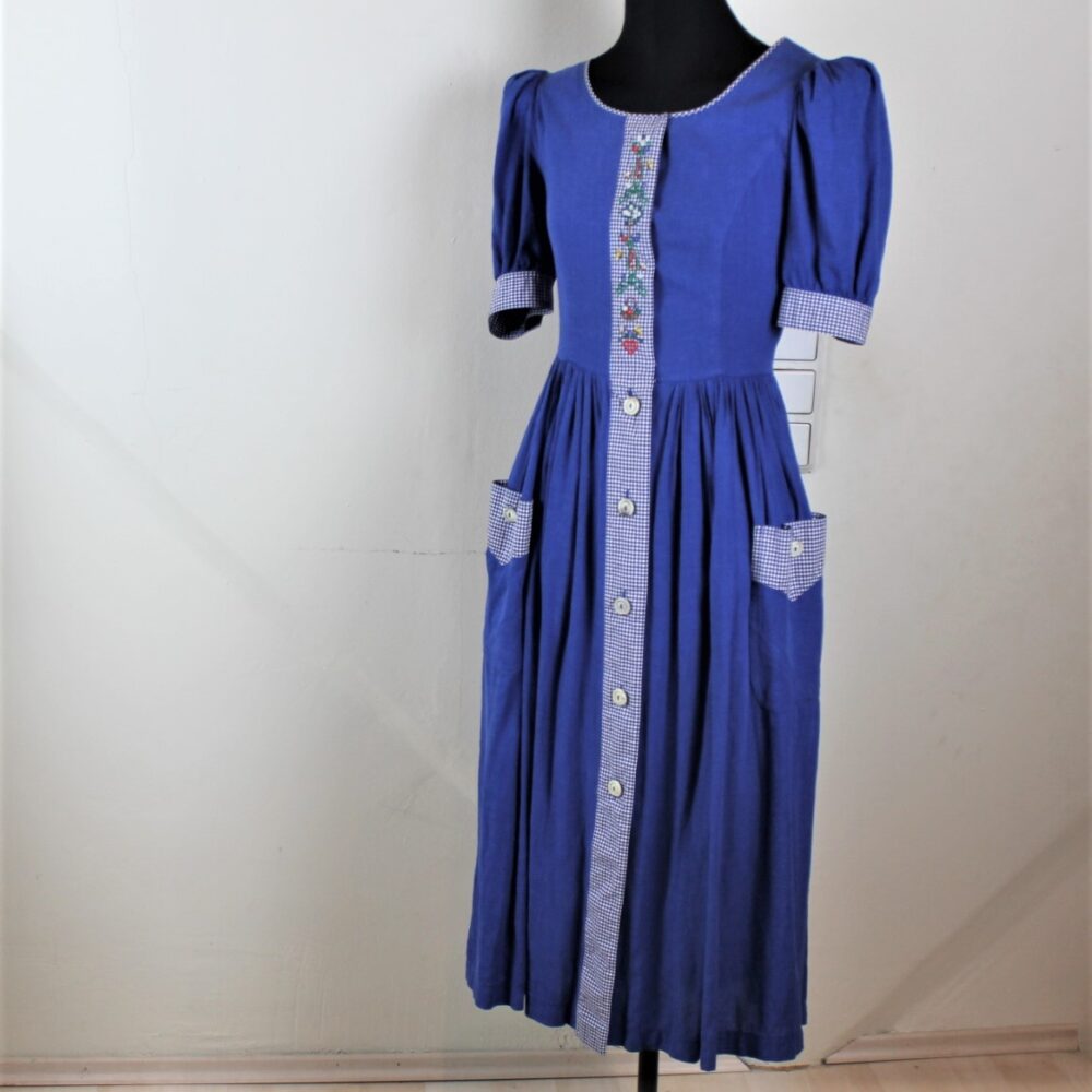 Trachten-Sommerkleid von Lodenfrey (herrliches Sommerleinen) – Bild 4
