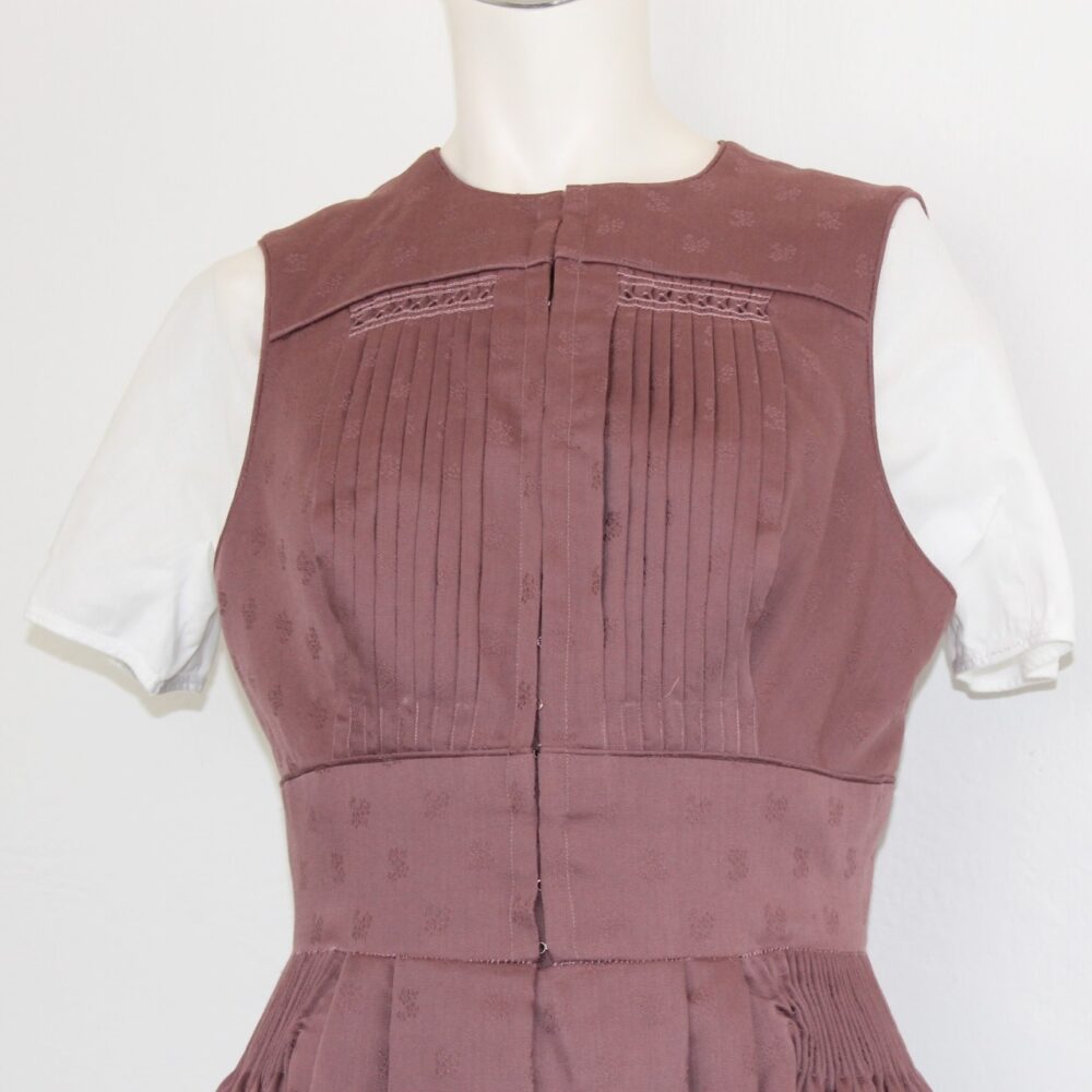 Obdacher Dirndl (Handwebtracht) in Größe 42 – Bild 7