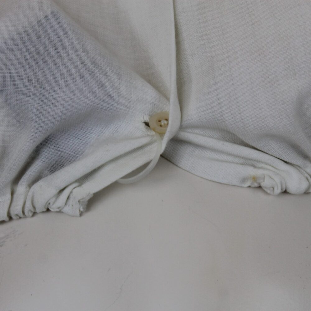 Traditionelle Dirndlbluse, langarm in Größe 42 – Bild 4