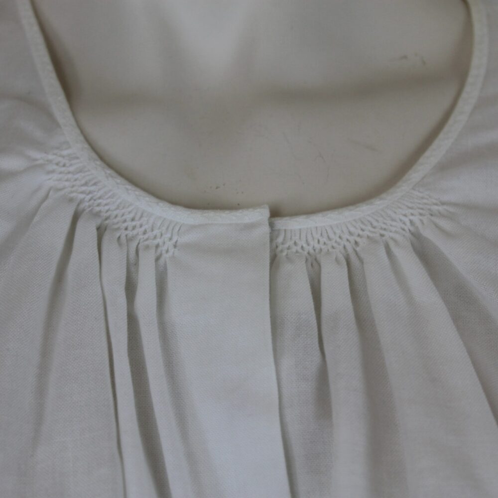 Traditionelle Dirndlbluse, 3/4 Ärmel in Größe 42 – Bild 3