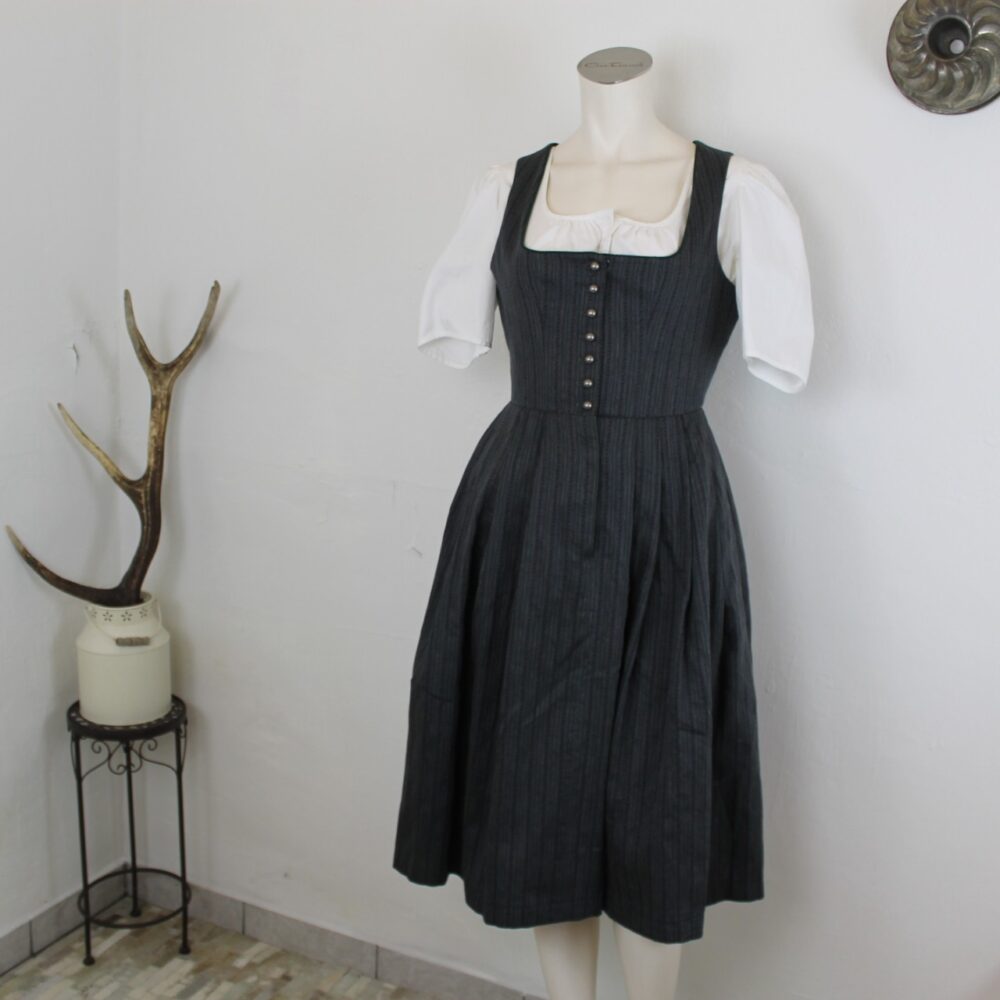 Dirndl von Hammerschmid in Größe 40 – Bild 4