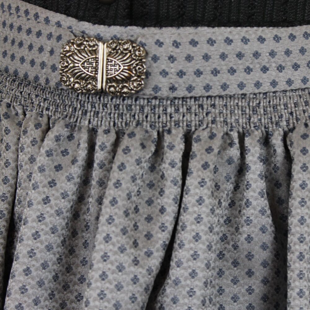Dirndl von Hammerschmid in Größe 40 – Bild 8