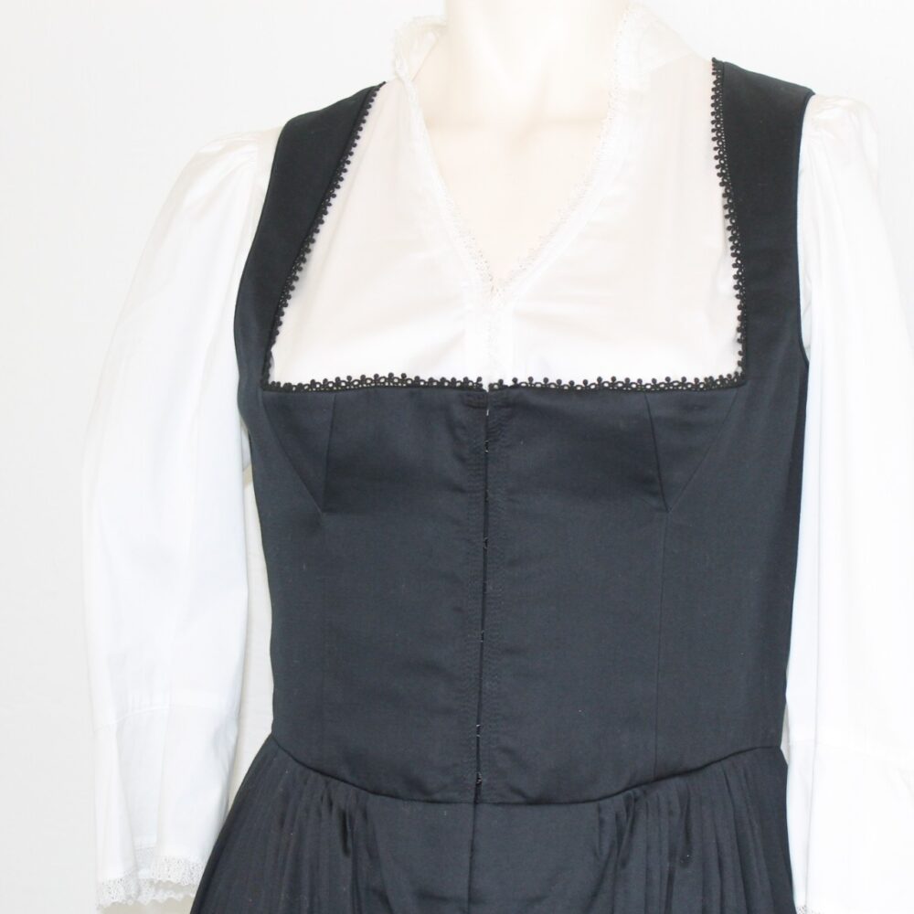 Dirndl von Gössl in Größe 40 – Bild 8