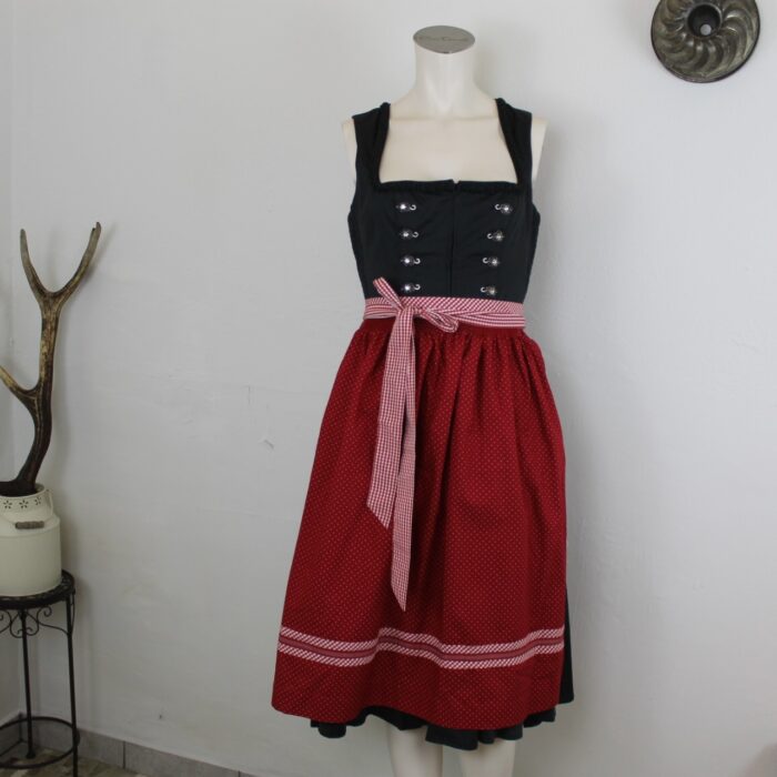 Dirndl von Finest Trachten in Größe 40