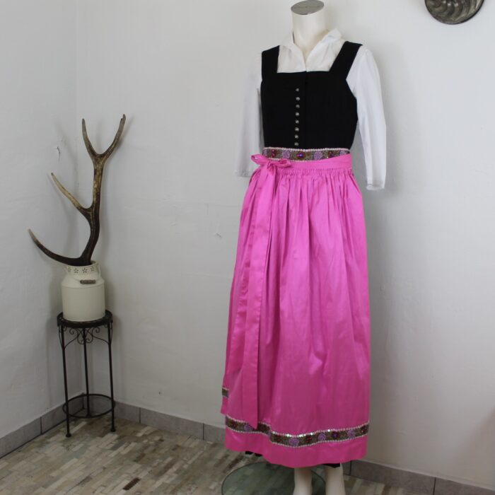 Dirndl von Wenger in Größe 40