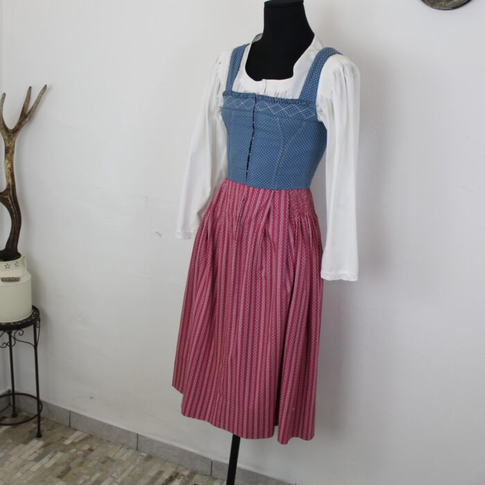 Dirndl in Größe 34-36