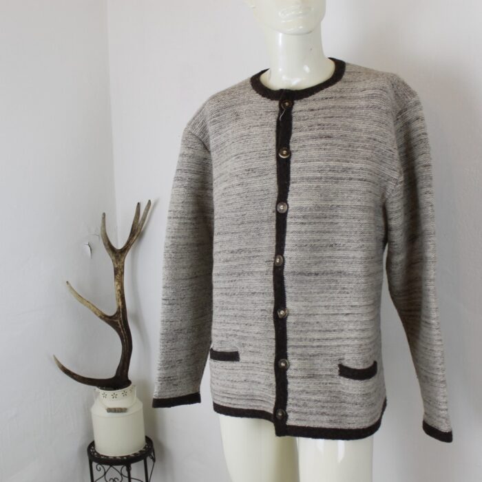 Strickjacke