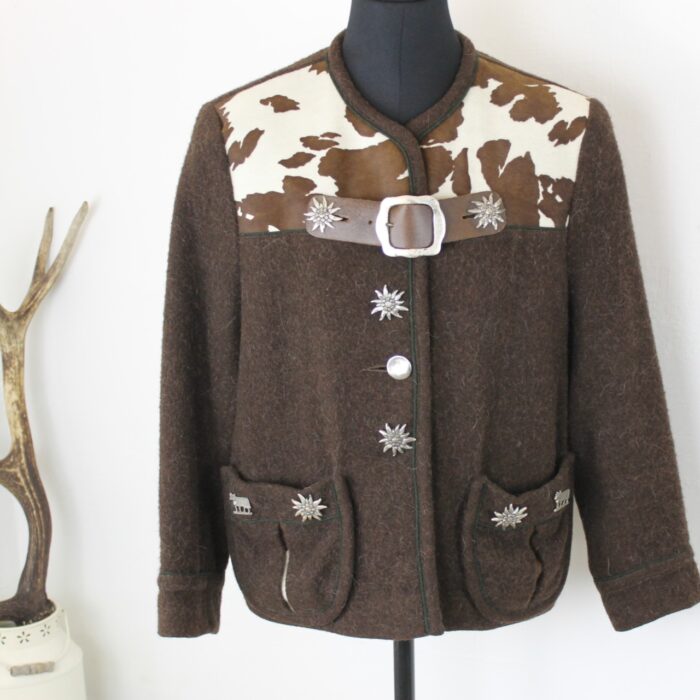 Trachtenjacke mit echtem Kuhfell