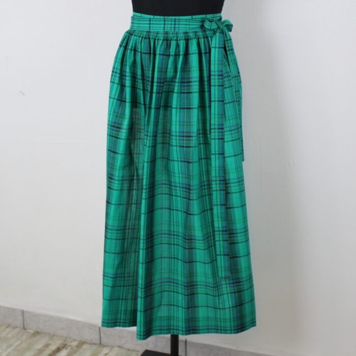 Dirndlschürze kariert