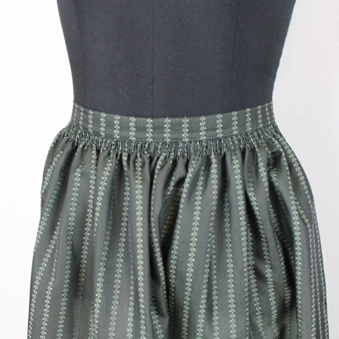 Dirndlschürze festlich