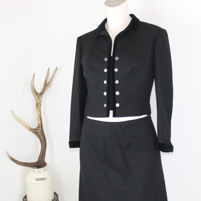 Kostüm mit Jacke und Rock von Trachtenmoden aus Salzburg